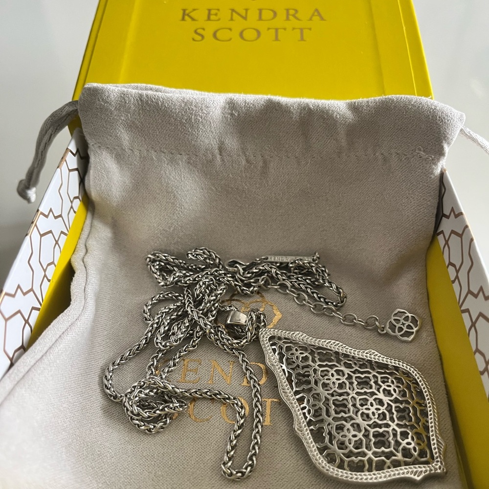 Kendra Scott Aiden Silver Long Pendant Necklace